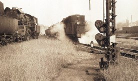 "Stacja Wolsztyn, semafor mechaniczny dwukomorowy", II kwartał 1984 roku. Fot....